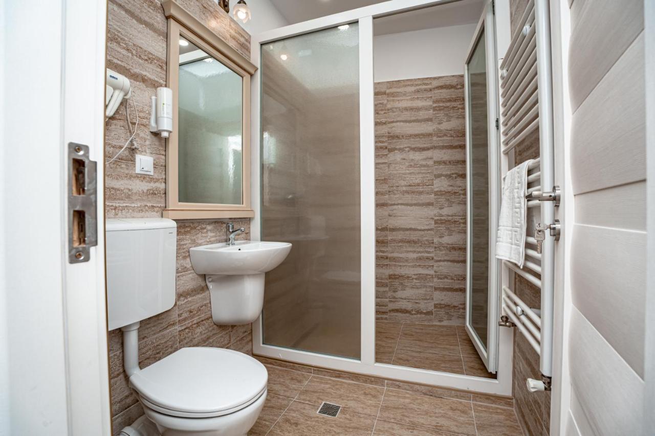 Hotel Rin Sibiu Ngoại thất bức ảnh