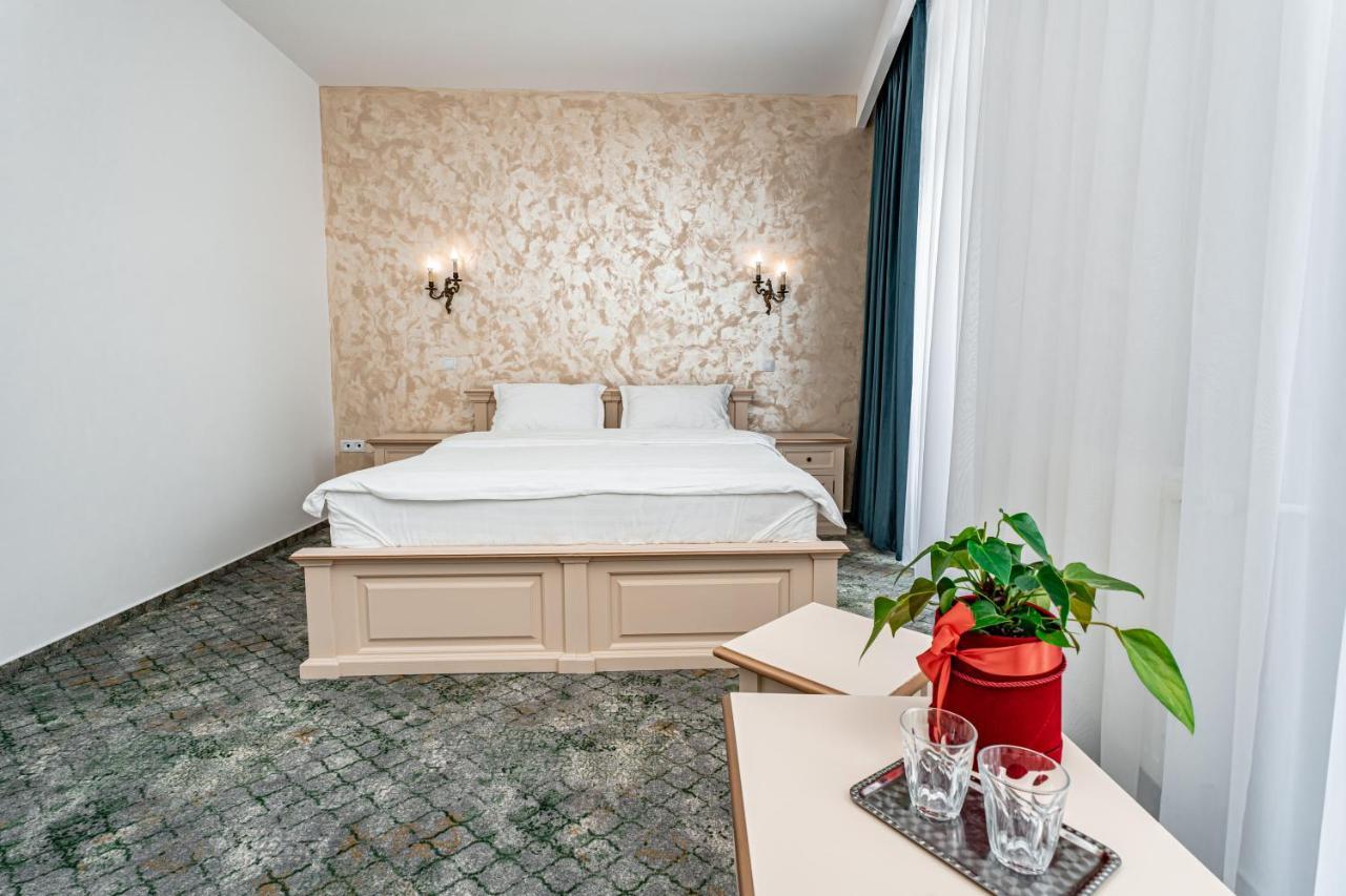 Hotel Rin Sibiu Ngoại thất bức ảnh