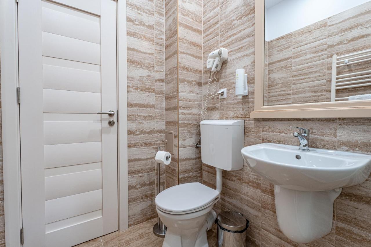 Hotel Rin Sibiu Ngoại thất bức ảnh