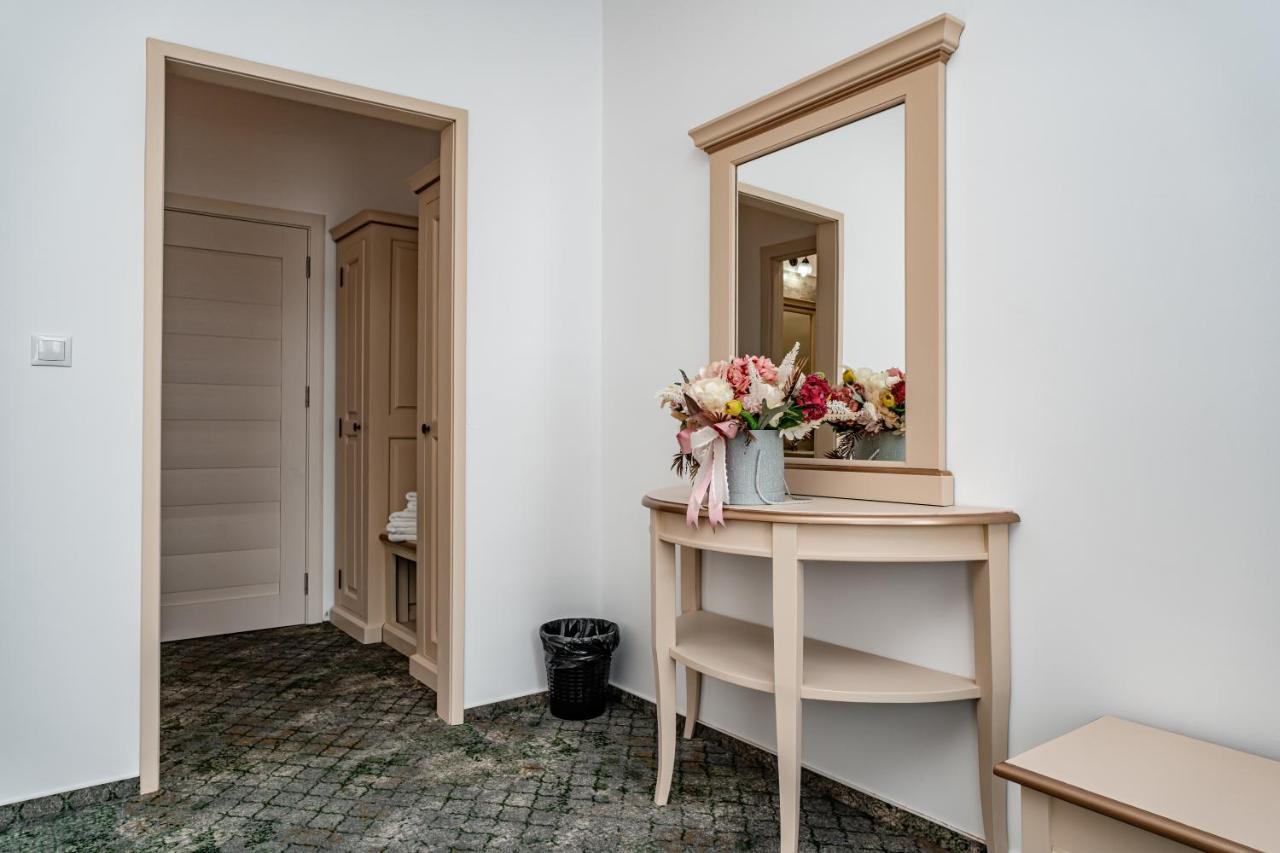 Hotel Rin Sibiu Ngoại thất bức ảnh