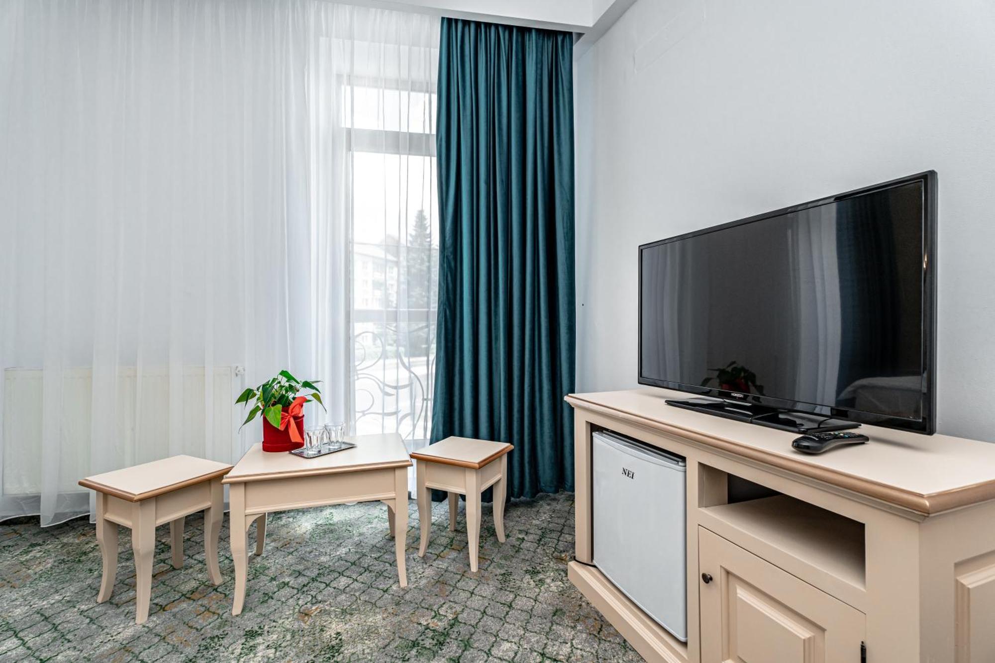 Hotel Rin Sibiu Ngoại thất bức ảnh